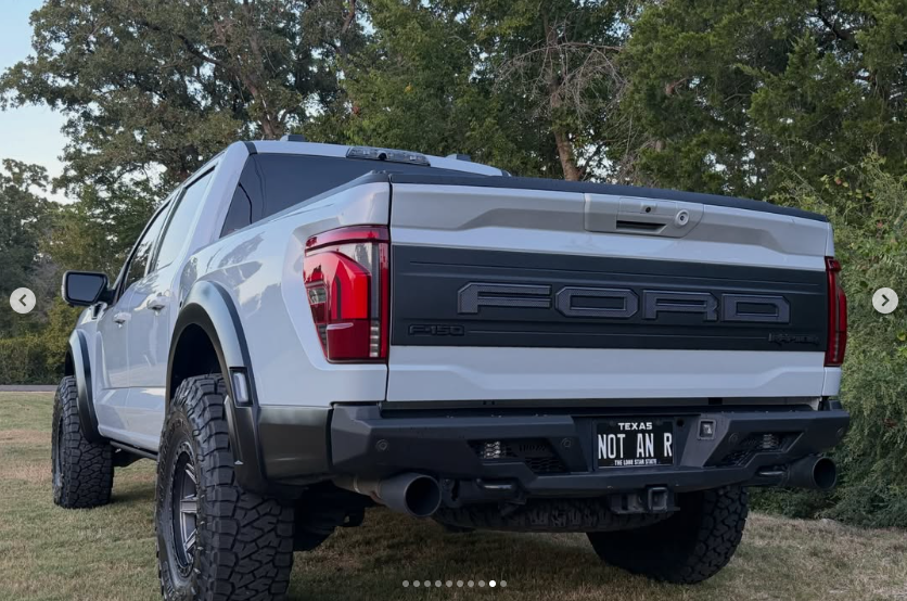 Raptor rear bumper and NOT AN R plate